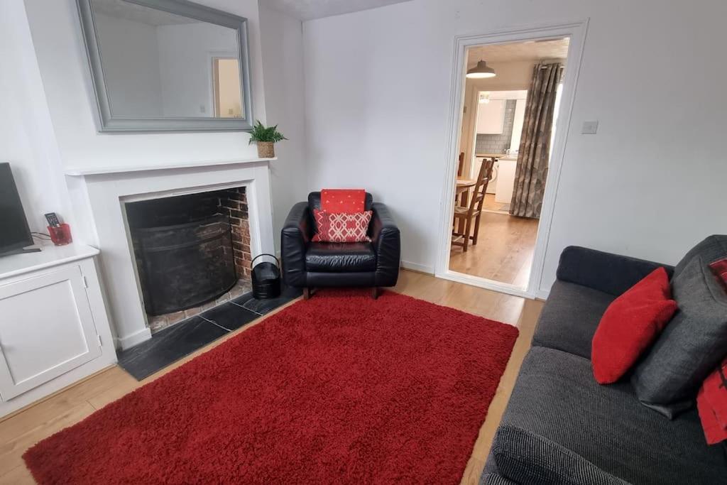 Entire House With Garden & Parking Nr Ashford Int Ashford (Kent)