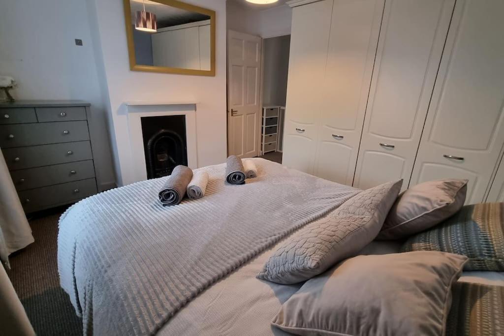 Entire House With Garden & Parking Nr Ashford Int * Ashford (Kent)